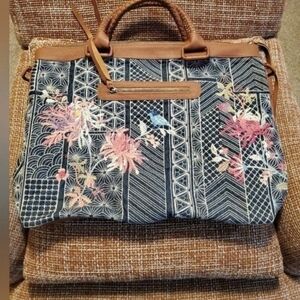 JOHNNY WAS OVERNIGHT TOTE, VIVIANA